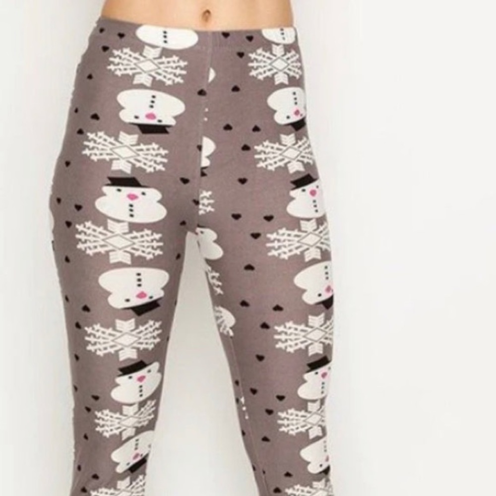 Plus Size Snowman Print Leggings-Fits Size 14-20